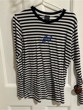 XXXTENTACION’s merch shirt from his last tour, bad vibes forever tour in 2019